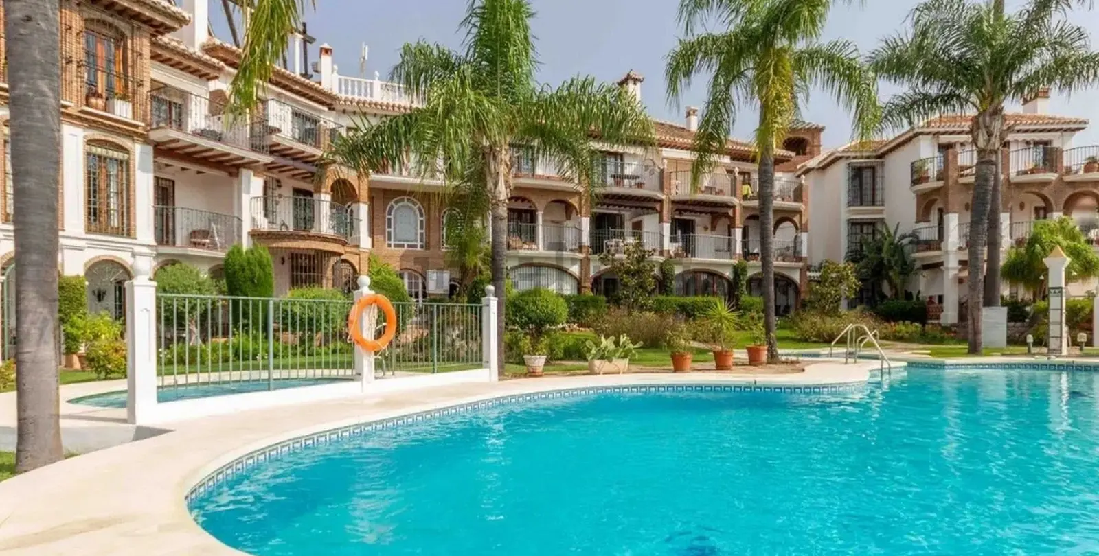 Sale of townhouse in Mijas Golf 36