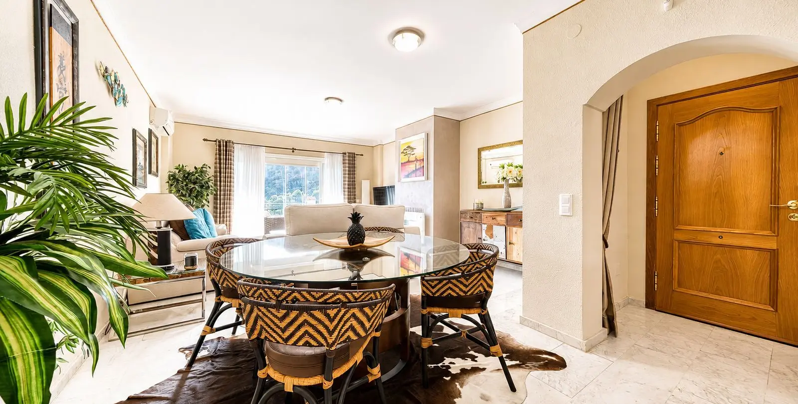 Sale of penthouse duplex in Calahonda 12