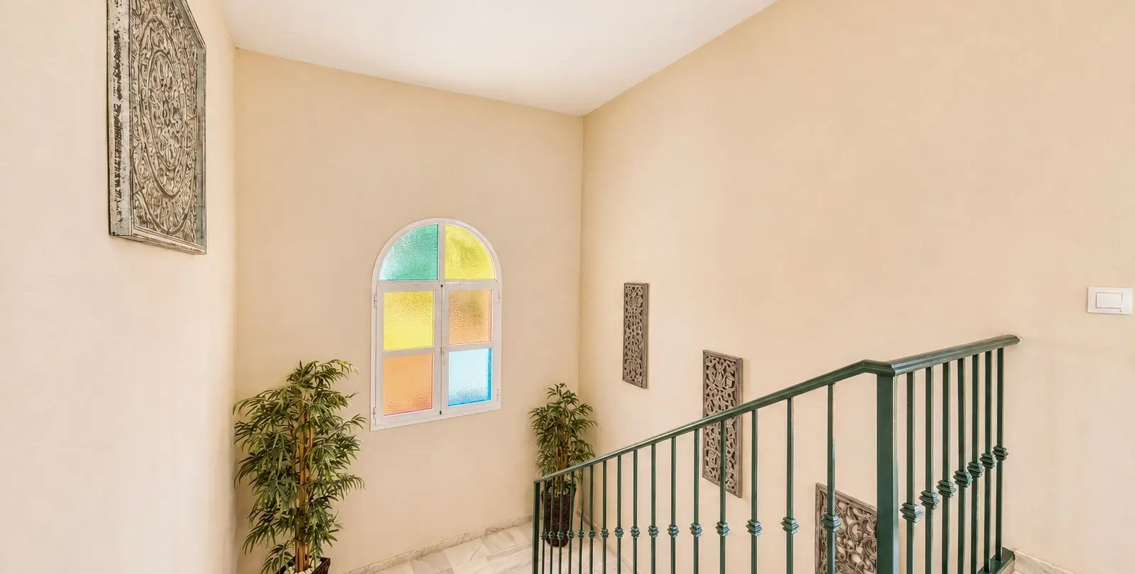 Sale of penthouse duplex in Calahonda 15
