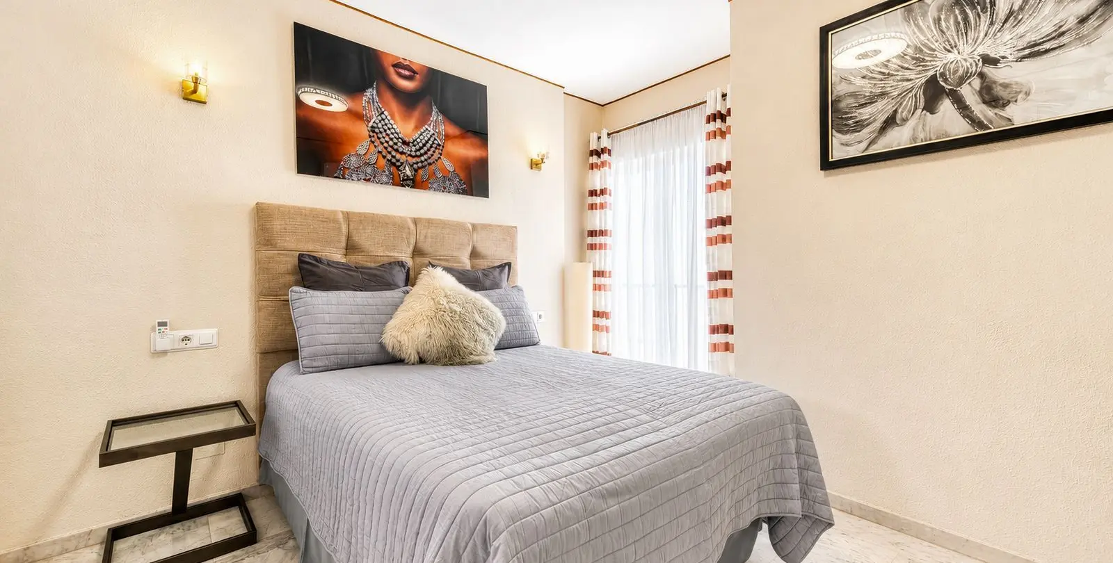Sale of penthouse duplex in Calahonda 18