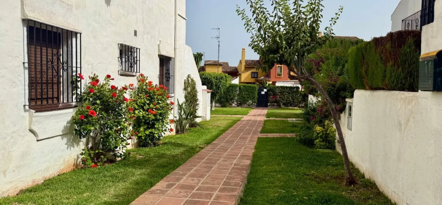 Sale of townhouse in Marbella 3