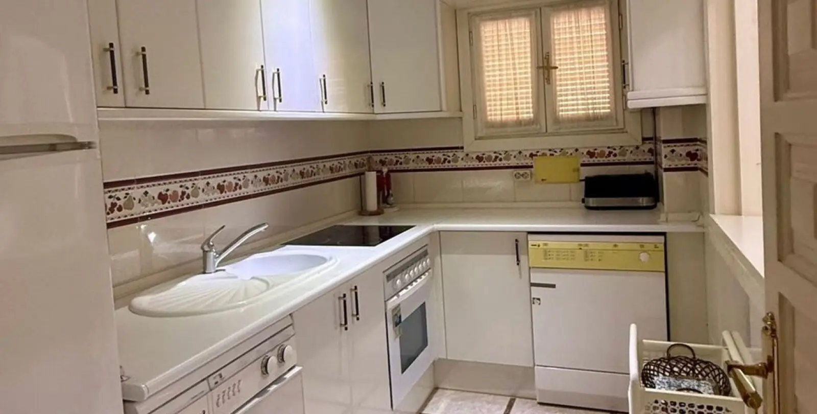 Sale of townhouse in Marbella 11