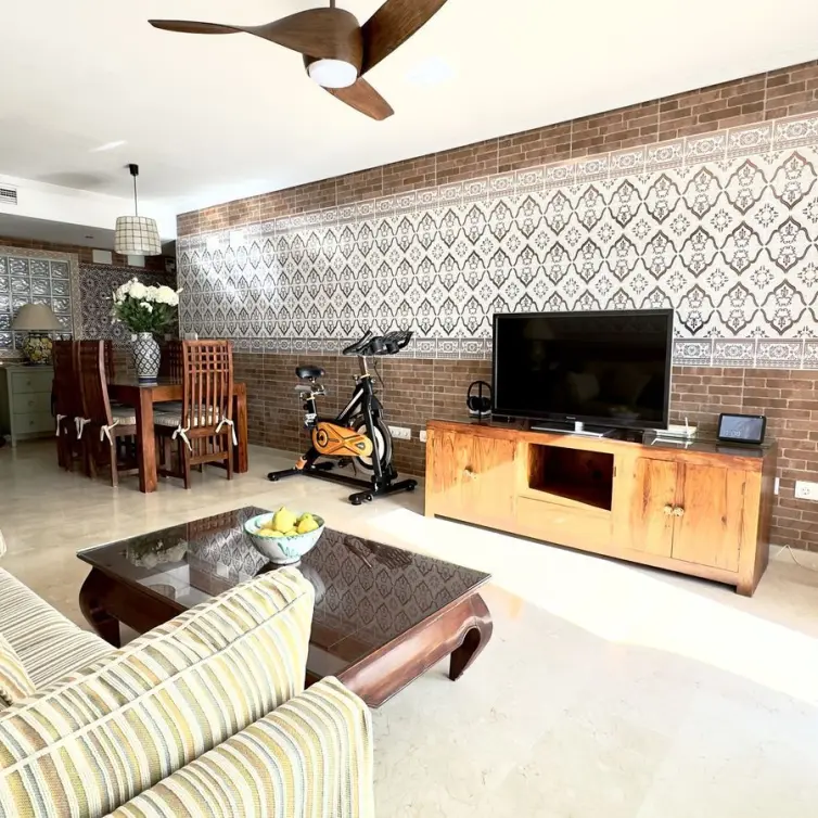 Sale of penthouse in Guadalmina Baja