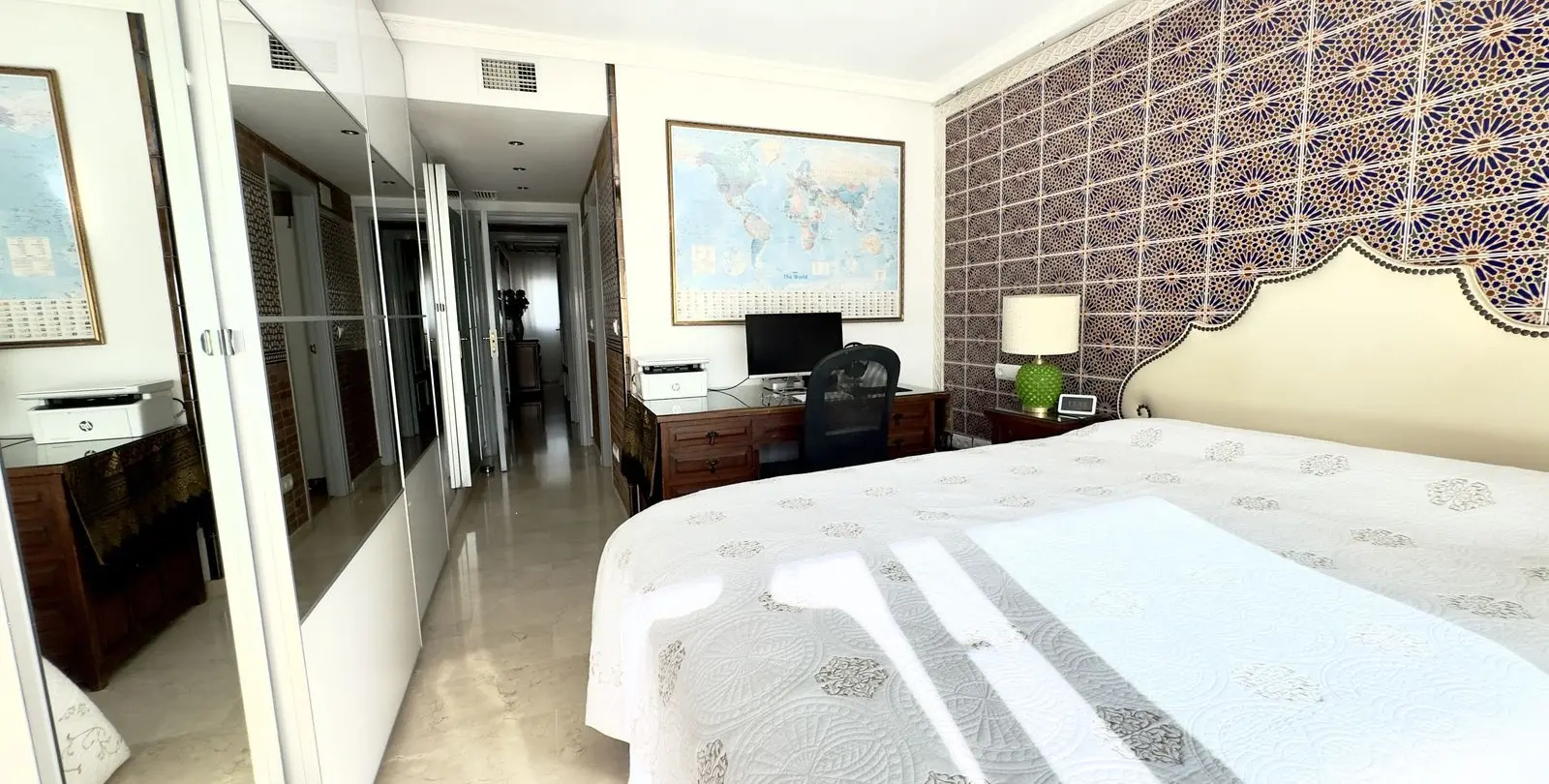 Sale of penthouse in Guadalmina Baja 13