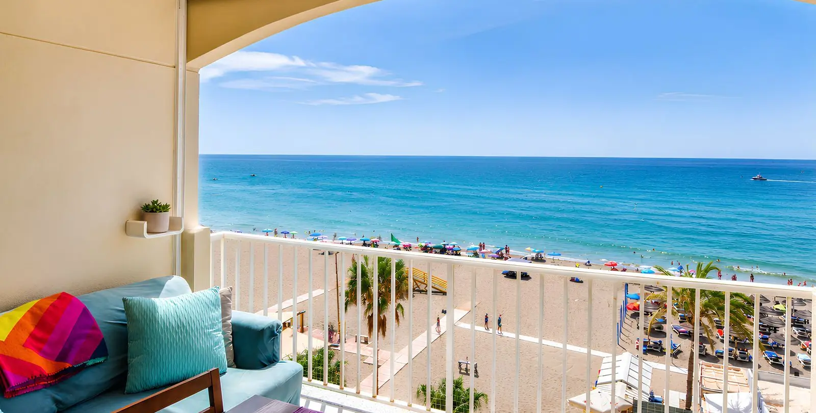 Sale of penthouse in Fuengirola 2