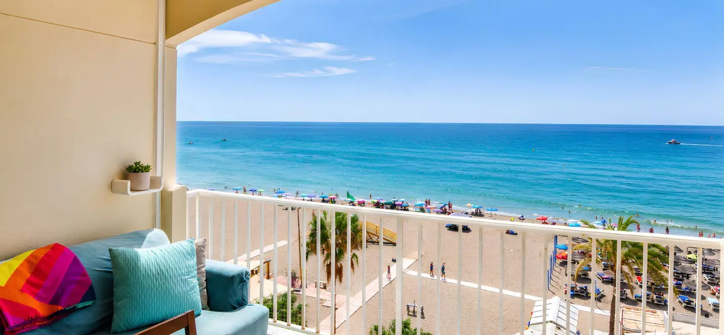 Sale of penthouse in Fuengirola 1