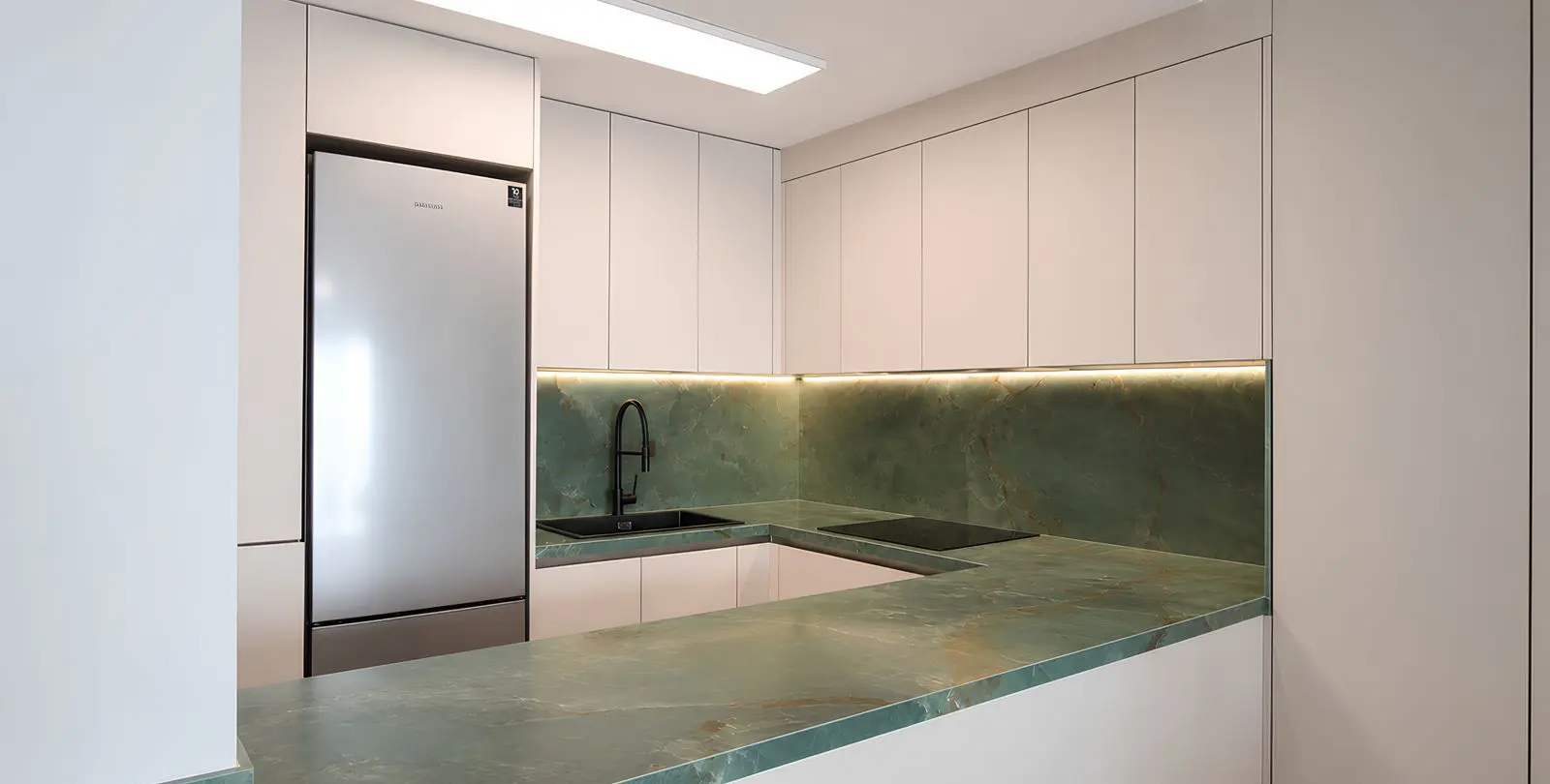 Sale of penthouse in Fuengirola 8