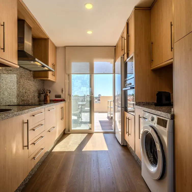 Sale of penthouse in Benahavís