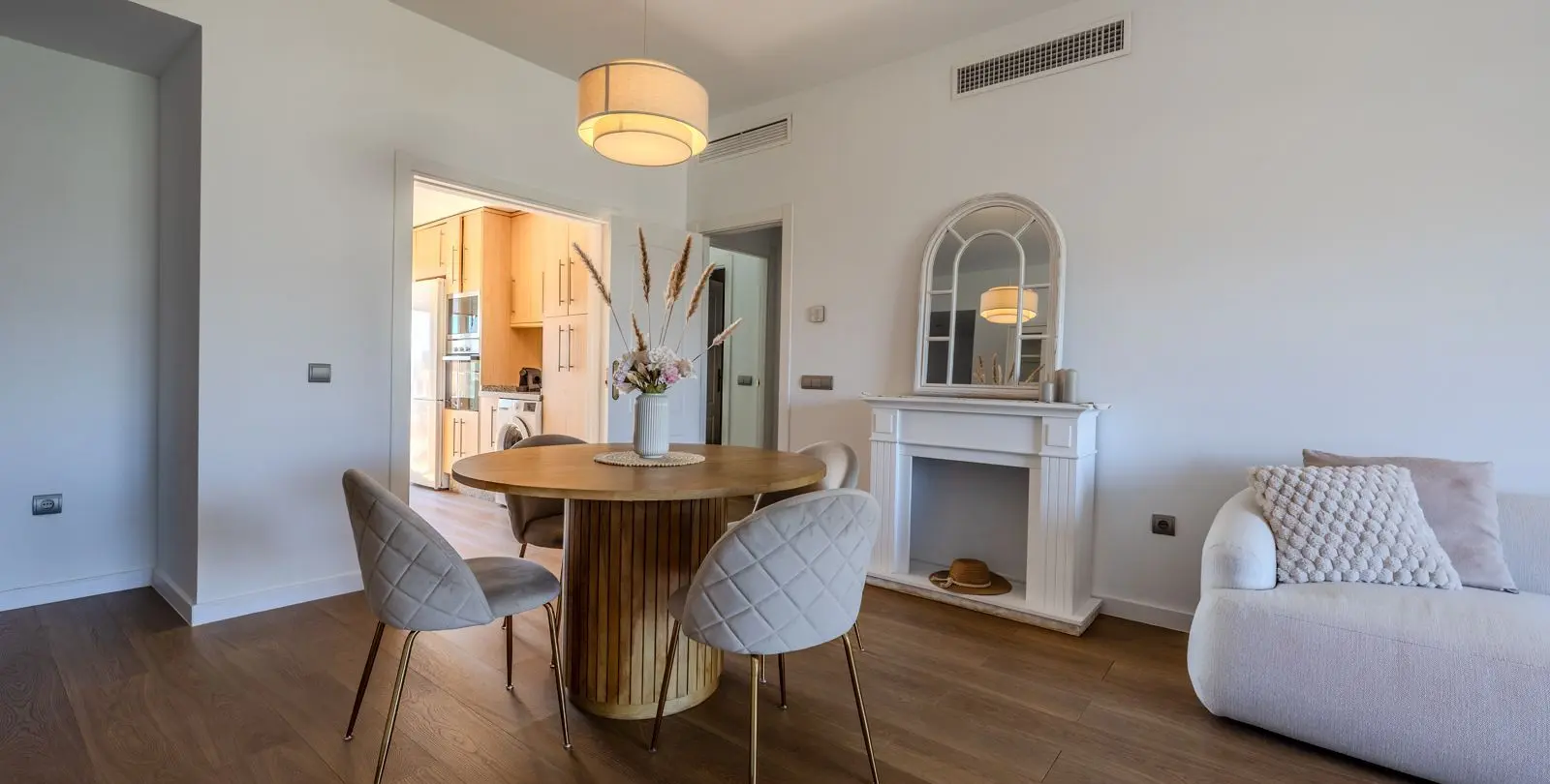 Sale of penthouse in Benahavís 10