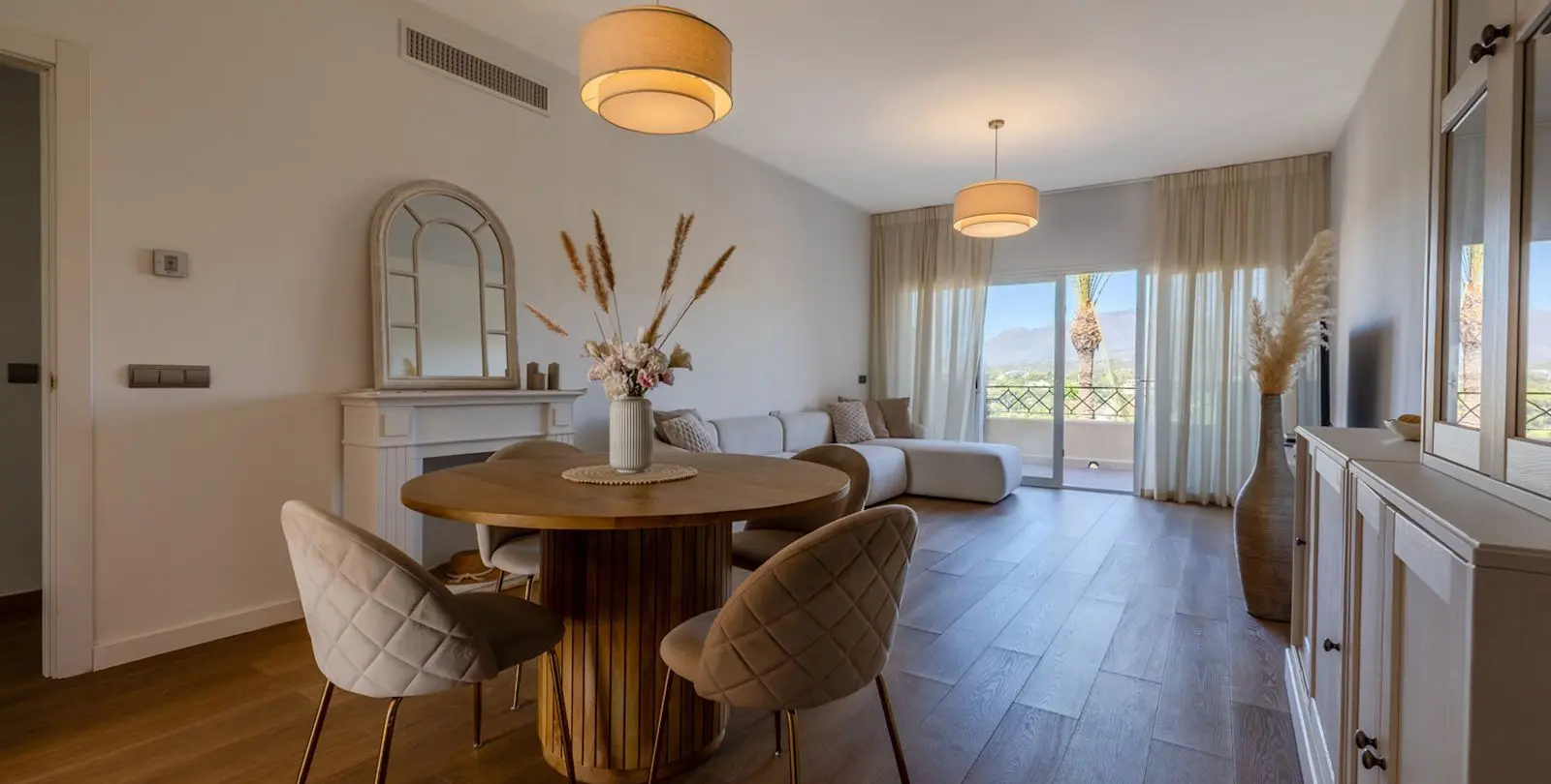 Sale of penthouse in Benahavís 11