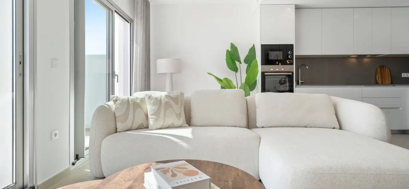 Sale of penthouse in Cancelada 1