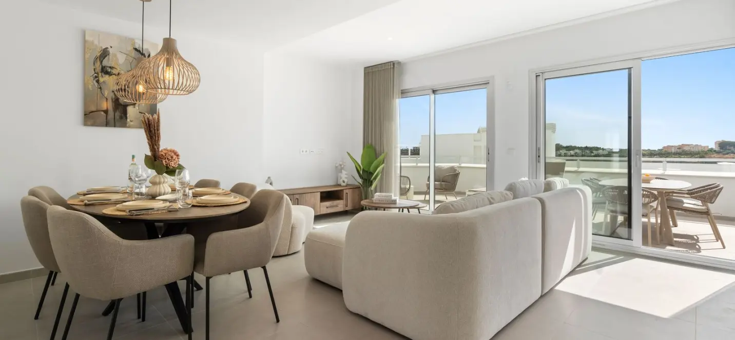 Sale of penthouse in Cancelada 4