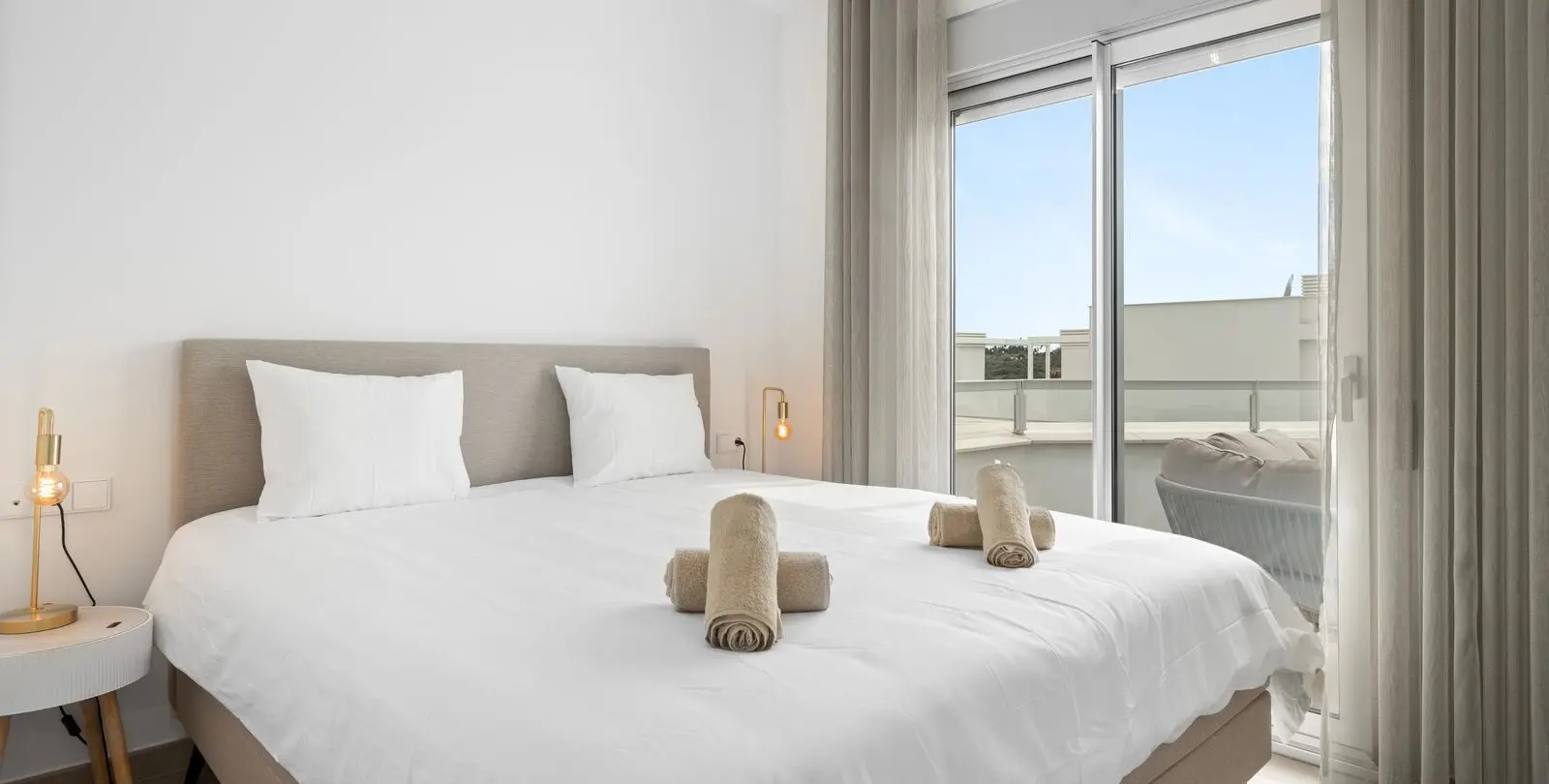 Sale of penthouse in Cancelada 6