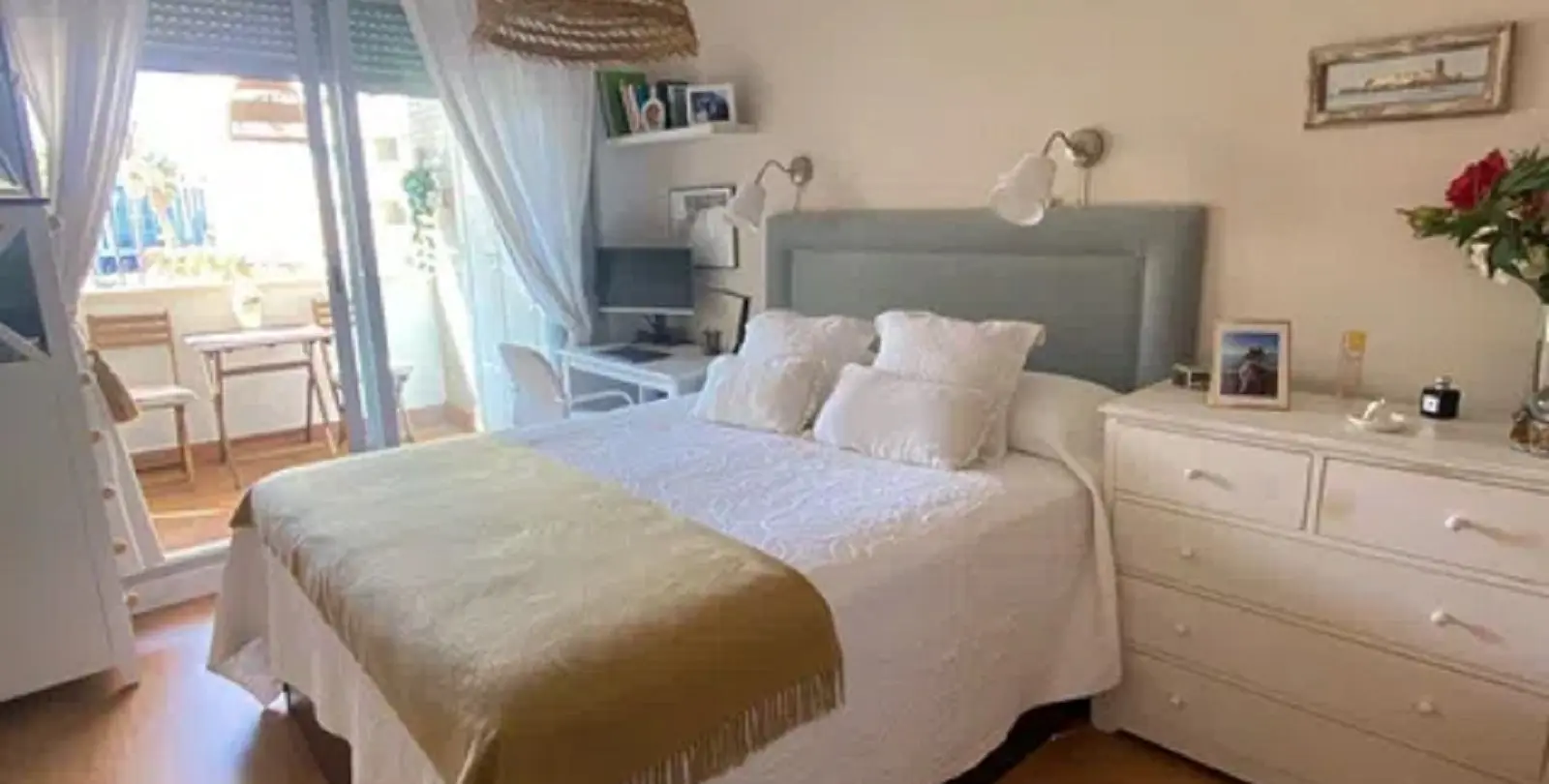 Продажа апартаментов на среднем этаже в Málaga Centro 2