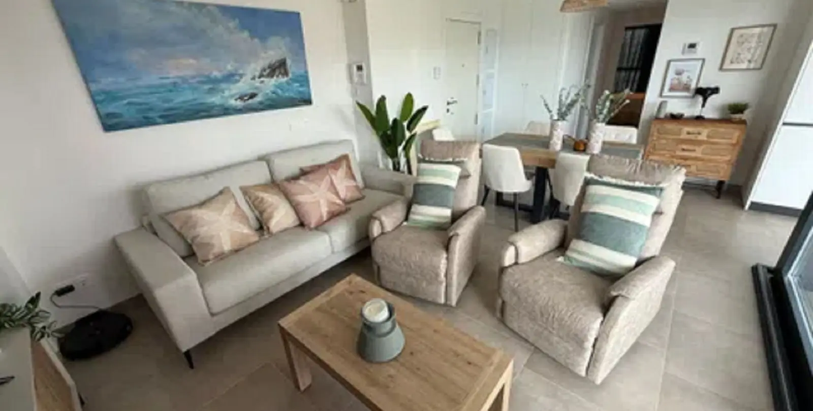 Sale of middle floor apartment in Los Pacos 11