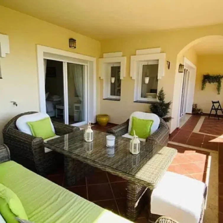 Sale of ground floor apartment in Elviria