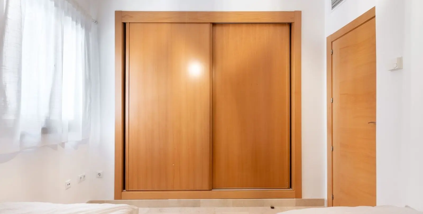 Sale of ground floor apartment in El Paraiso 25
