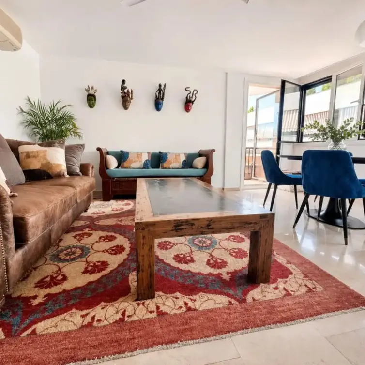 Venta de apartamento en planta media en Marbella