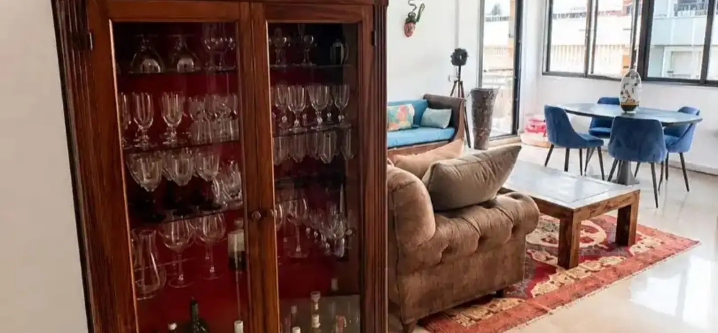 Venta de apartamento en planta media en Marbella 4