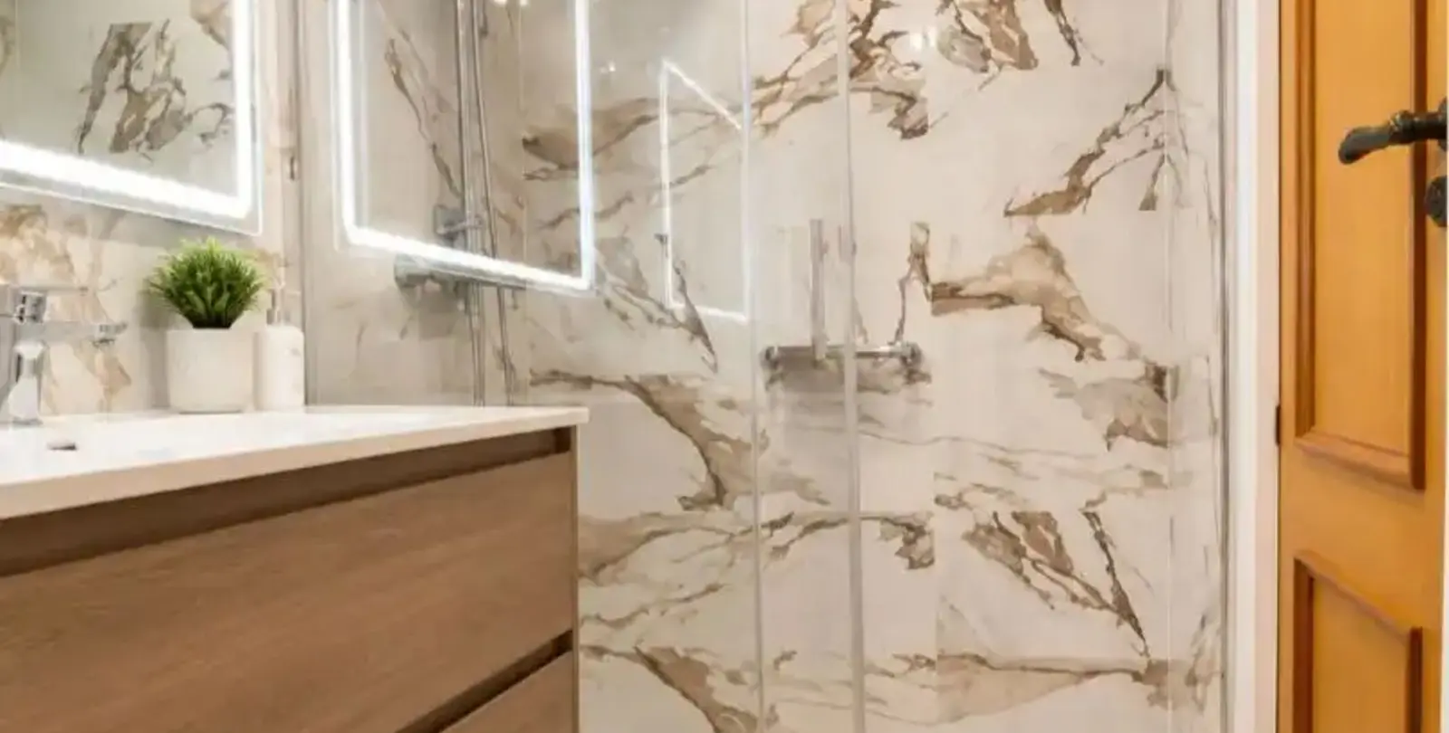 Venta de apartamento en planta media en Marbella 22