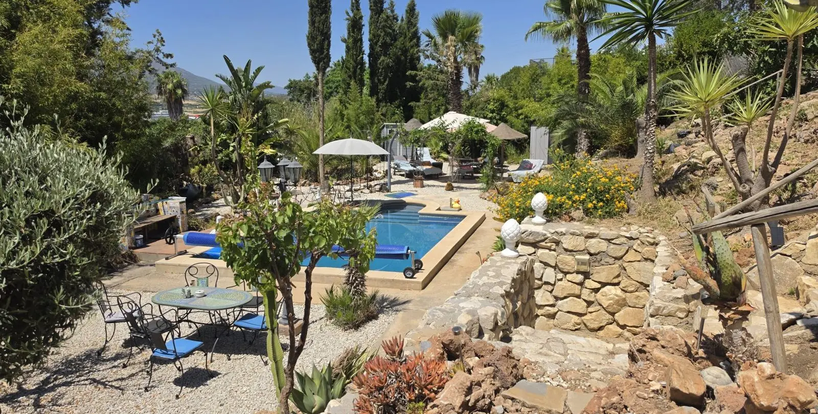 Sale of detached villa in Alhaurín de la Torre 48