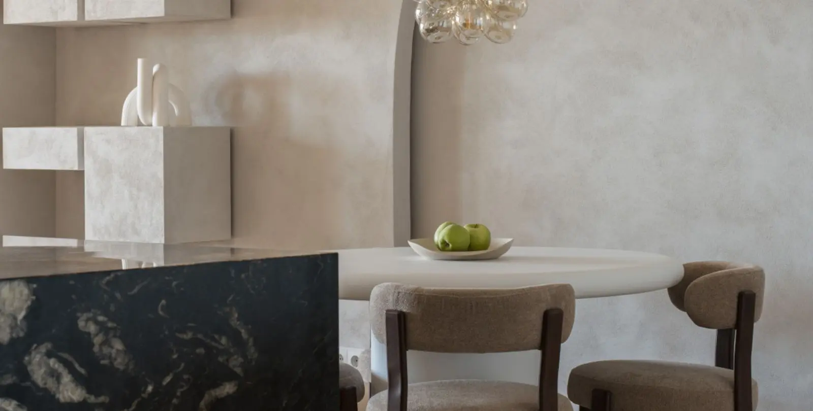 Sale of middle floor apartment in Nueva Andalucía 10