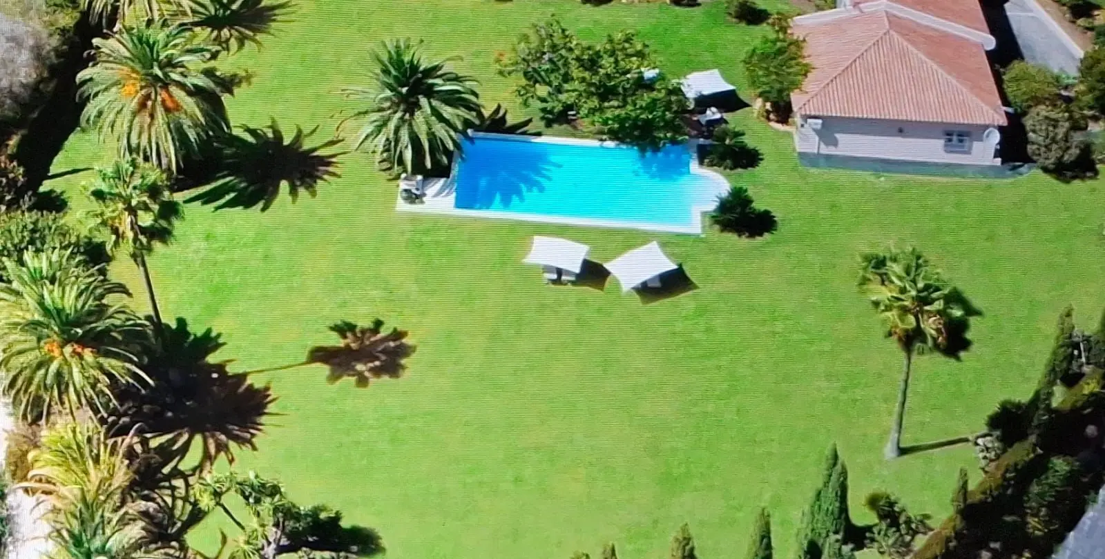 Sale of detached villa in La Quinta 1