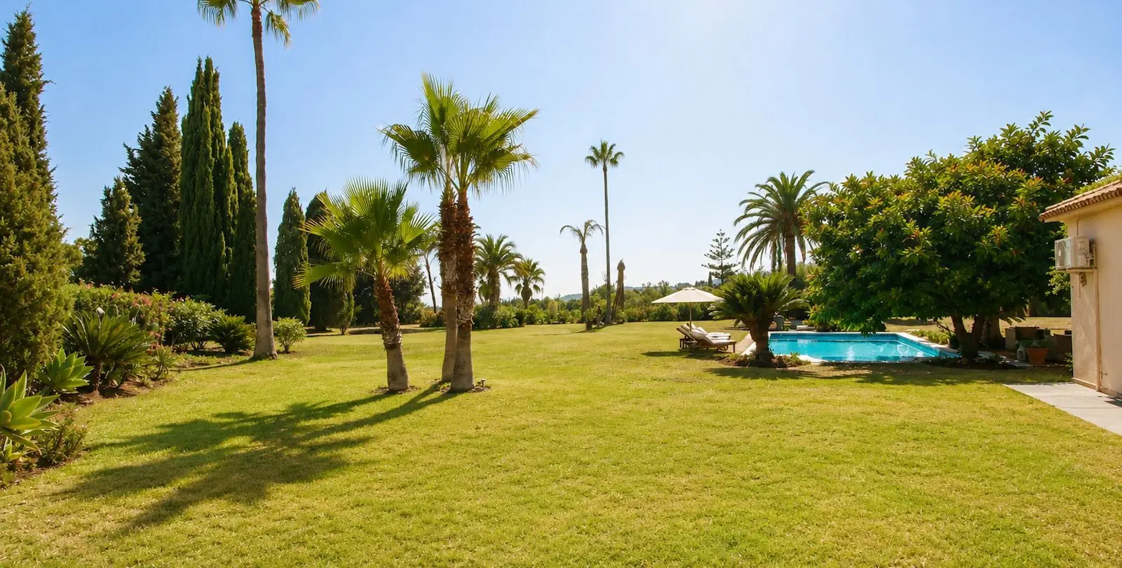 Venta de villa independiente en La Quinta 38