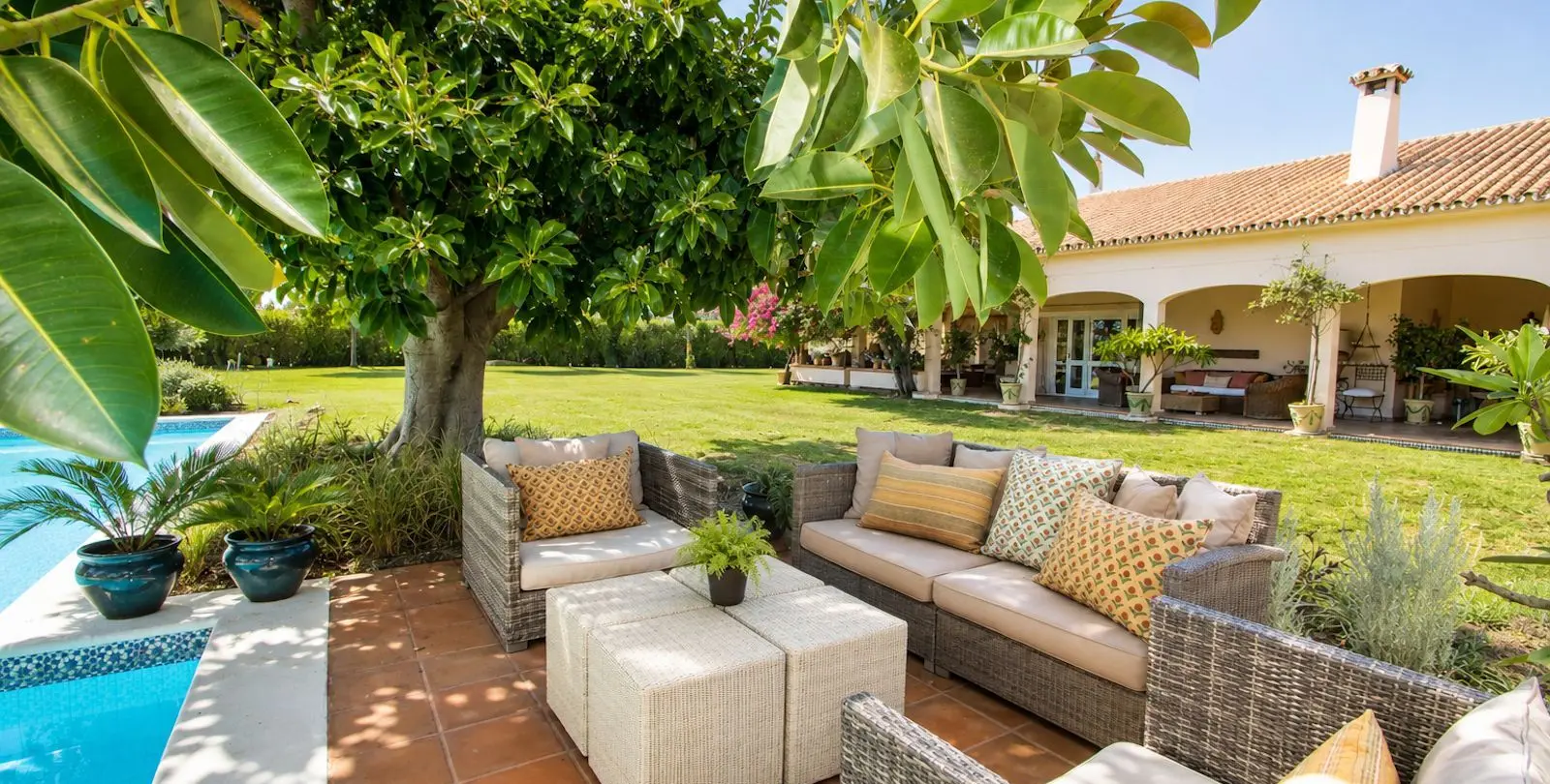 Venta de villa independiente en La Quinta 42