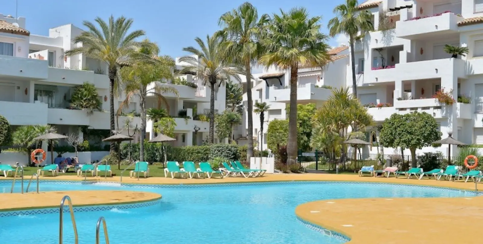 Long-term rent of ground floor apartment in Costalita 1