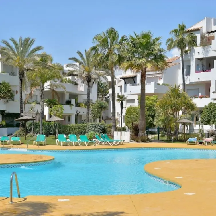 Long-term rent of ground floor apartment in Costalita