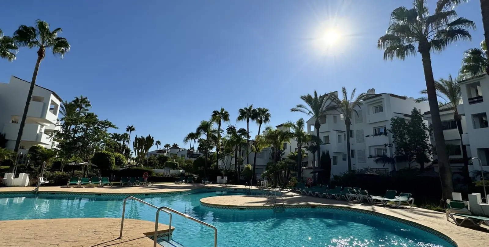 Long-term rent of ground floor apartment in Costalita 24