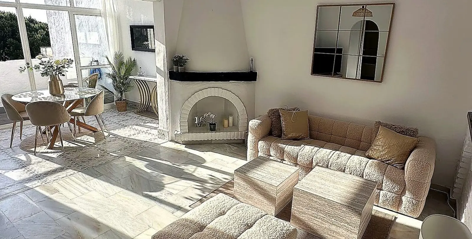 Sale of penthouse in Calahonda 5