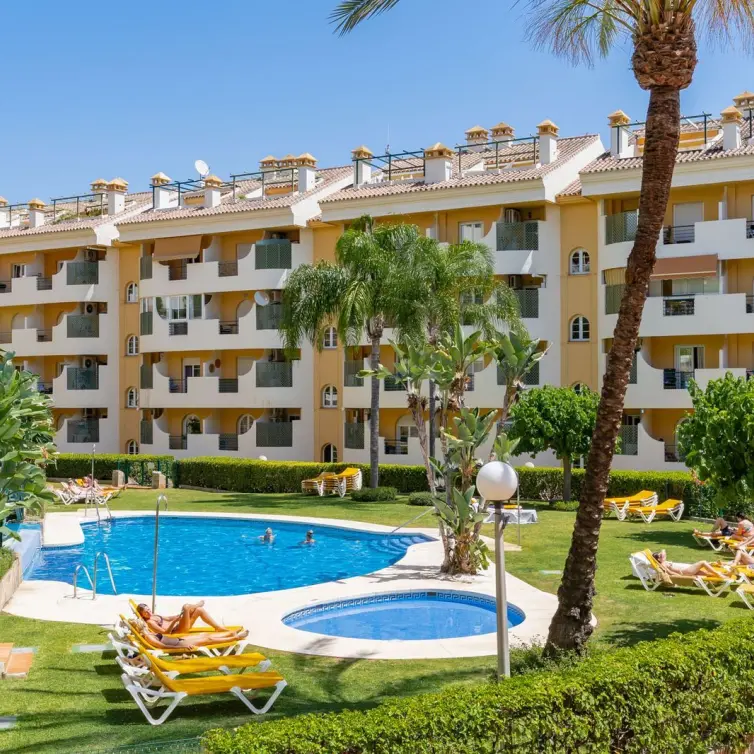Продажа двухуровневого пентхауса в Nueva Andalucía