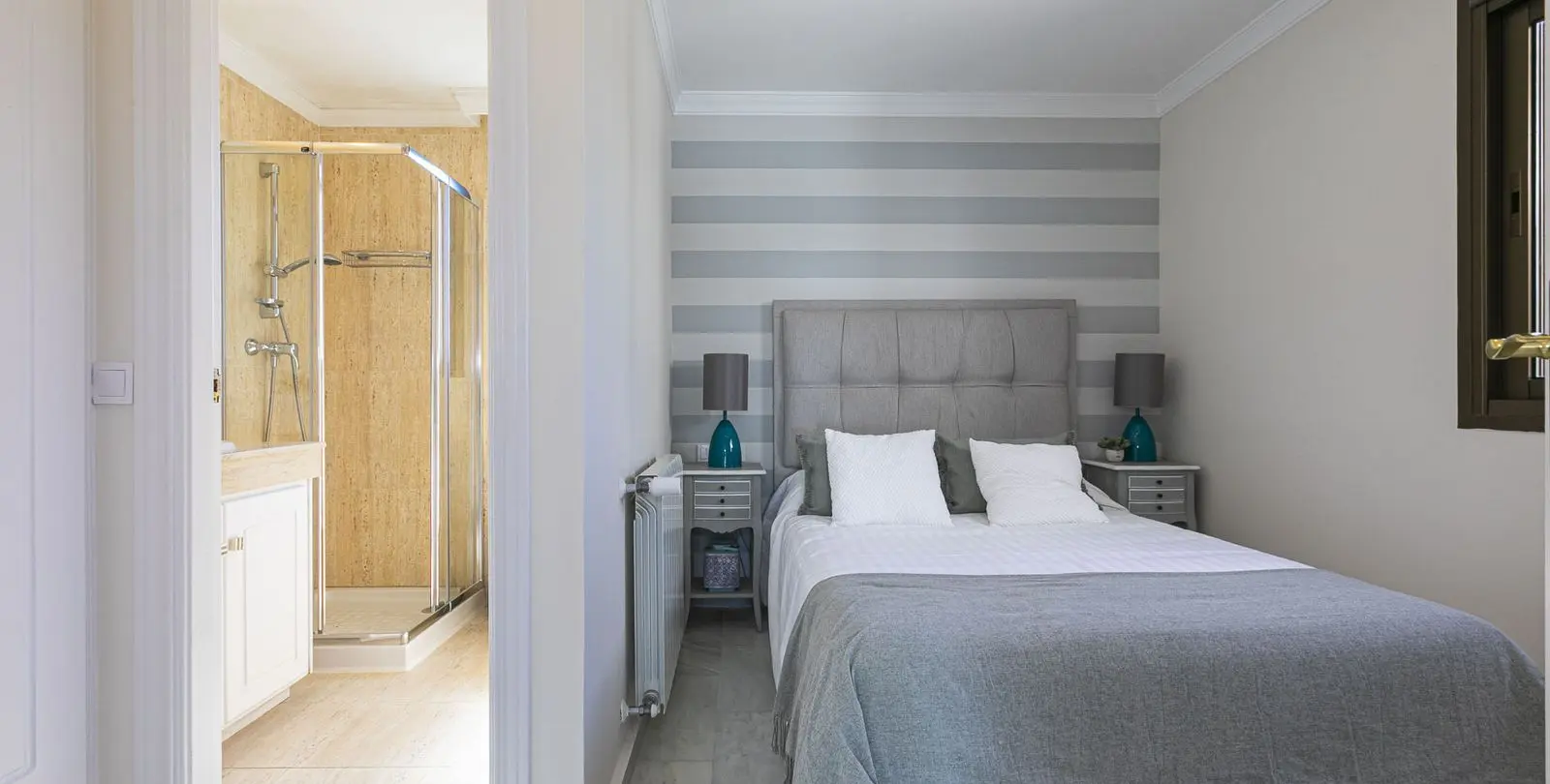 Продажа двухуровневого пентхауса в Elviria 7