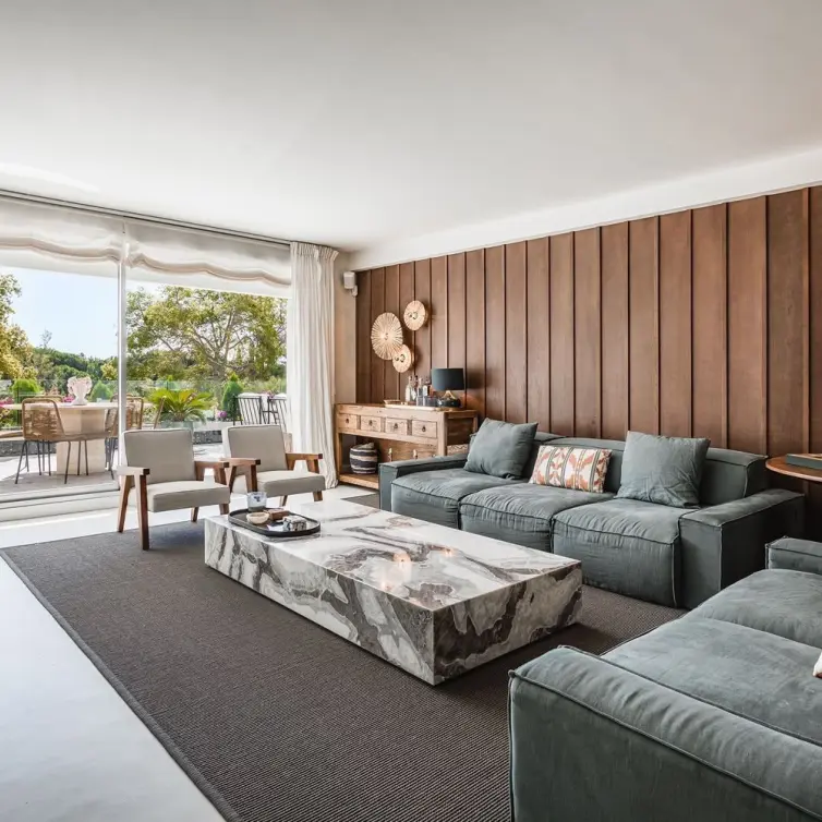 Venta de apartamento en planta media en The Golden Mile