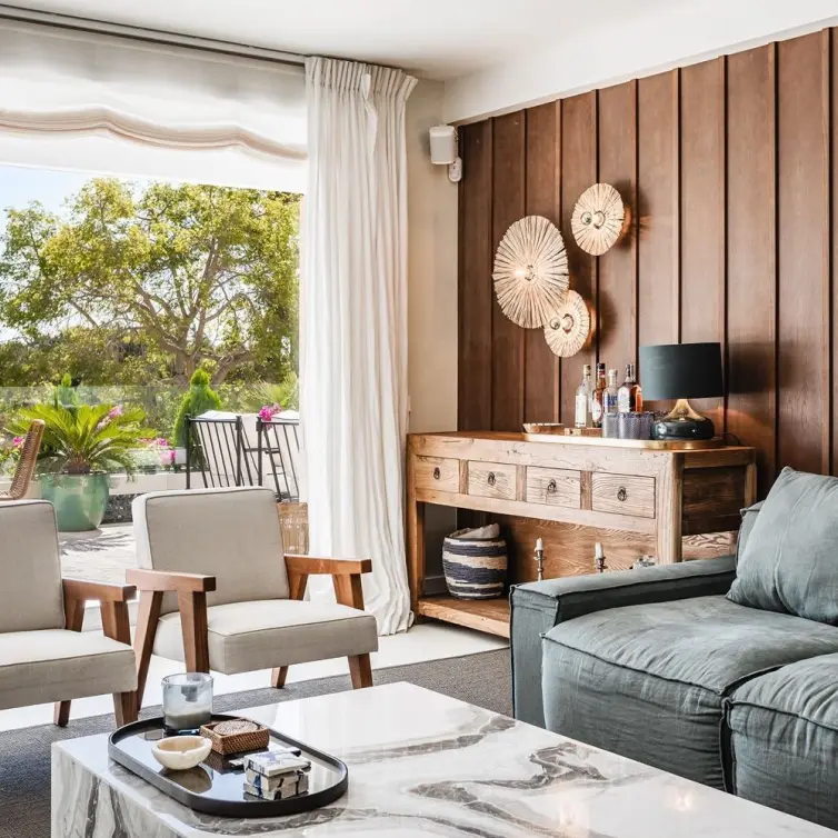 Venta de apartamento en planta media en The Golden Mile
