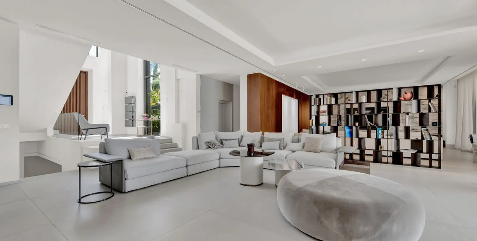 Long-term rent of detached villa in Benahavís 3
