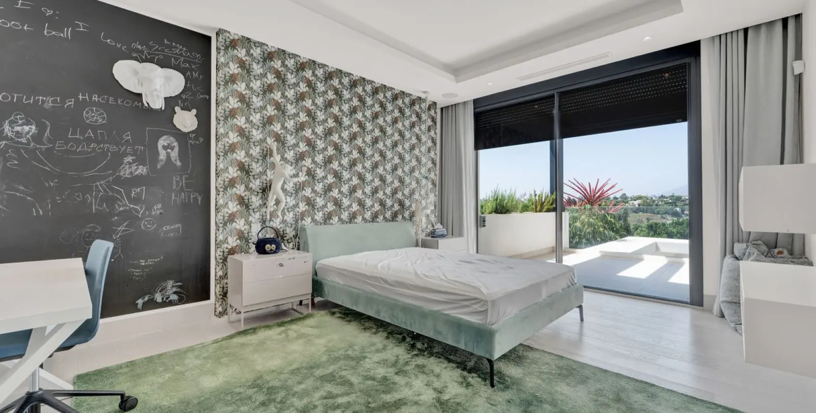 Long-term rent of detached villa in Benahavís 22