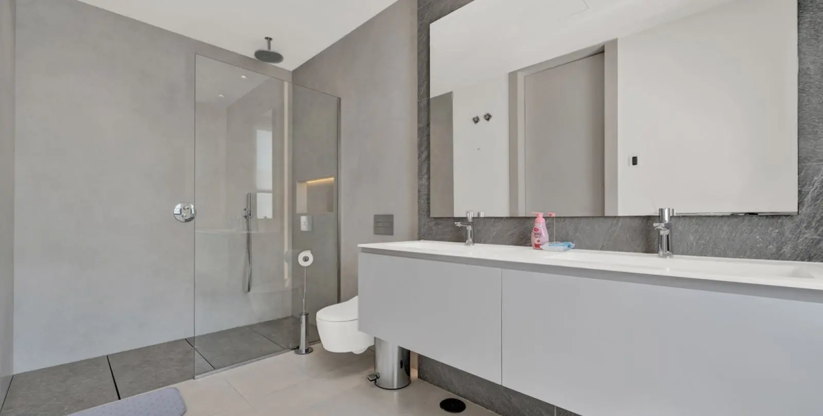 Long-term rent of detached villa in Benahavís 30