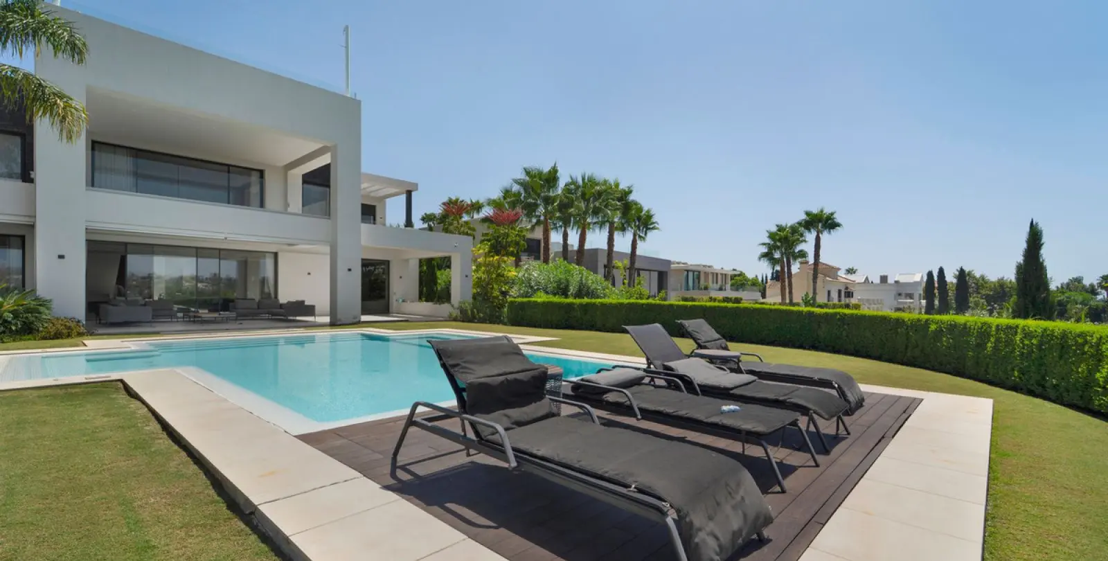 Long-term rent of detached villa in Benahavís 43
