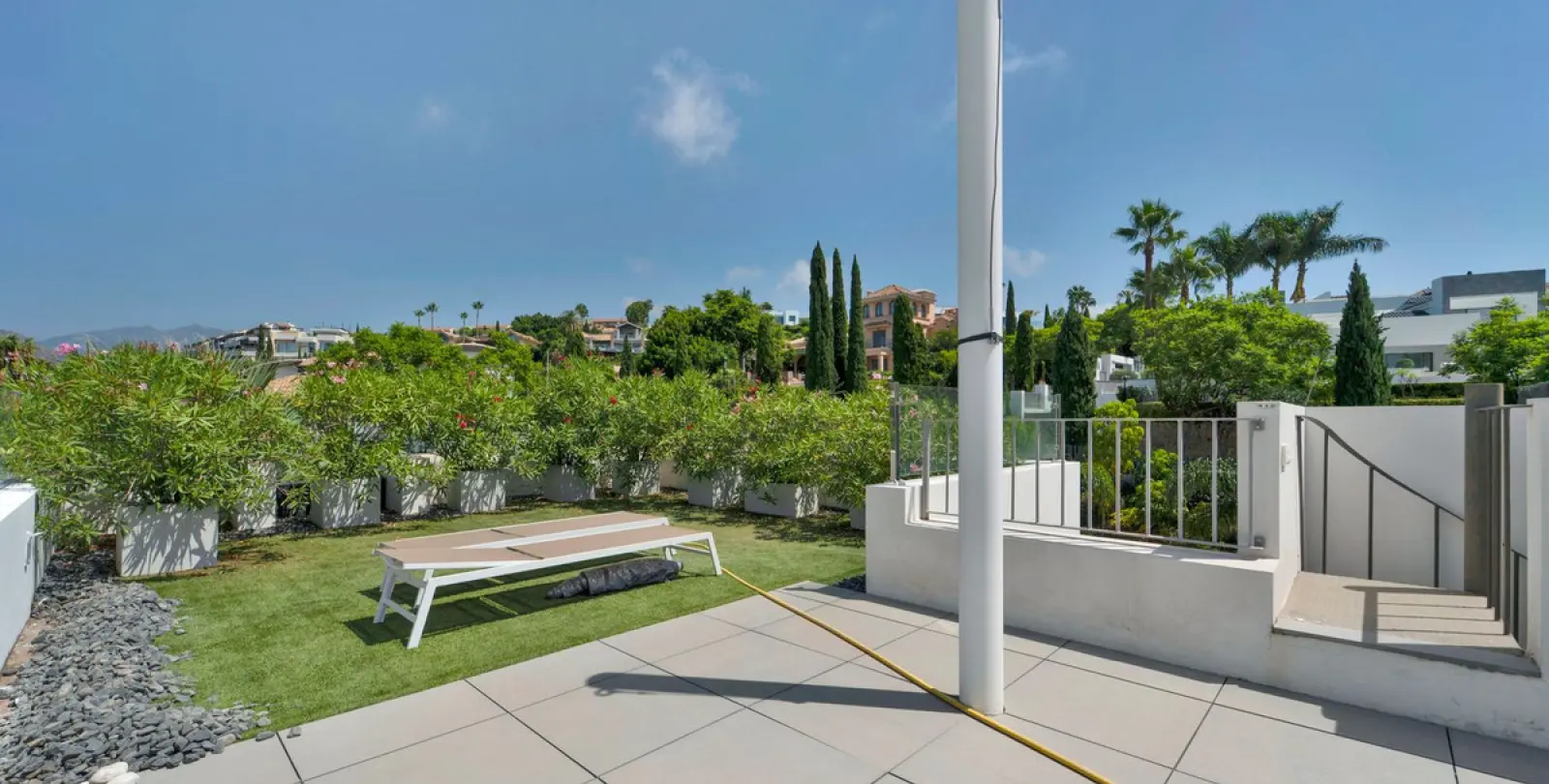 Long-term rent of detached villa in Benahavís 45