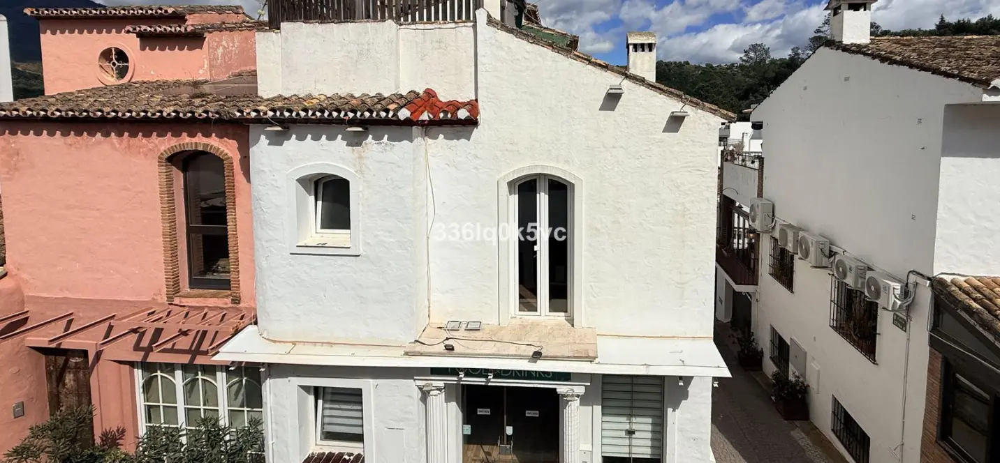Sale of townhouse in Benahavís 1