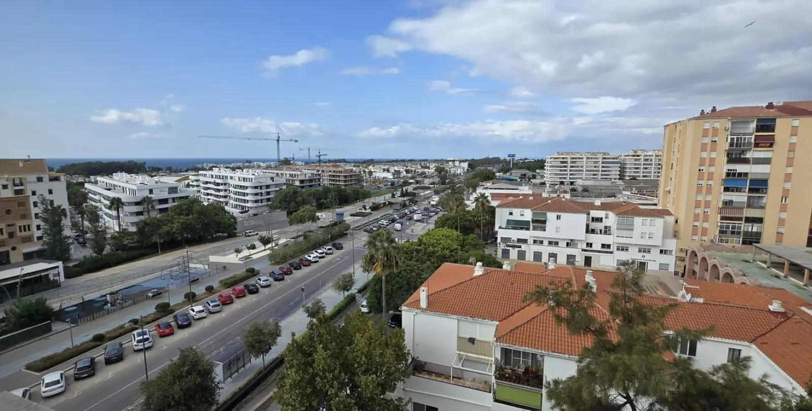 Продажа апартаментов на среднем этаже в San Pedro de Alcántara 11
