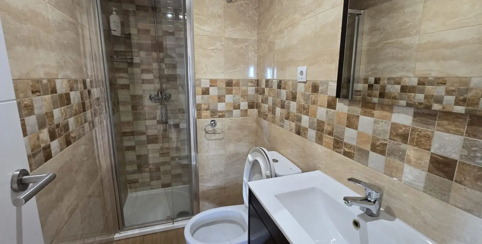 Продажа апартаментов на среднем этаже в San Pedro de Alcántara 16