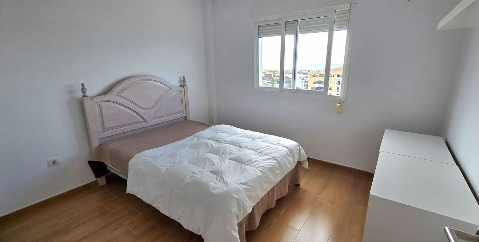 Продажа апартаментов на среднем этаже в San Pedro de Alcántara 18