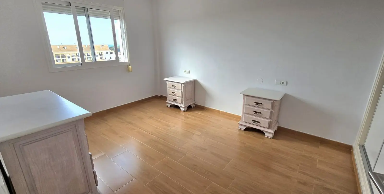 Продажа апартаментов на среднем этаже в San Pedro de Alcántara 21