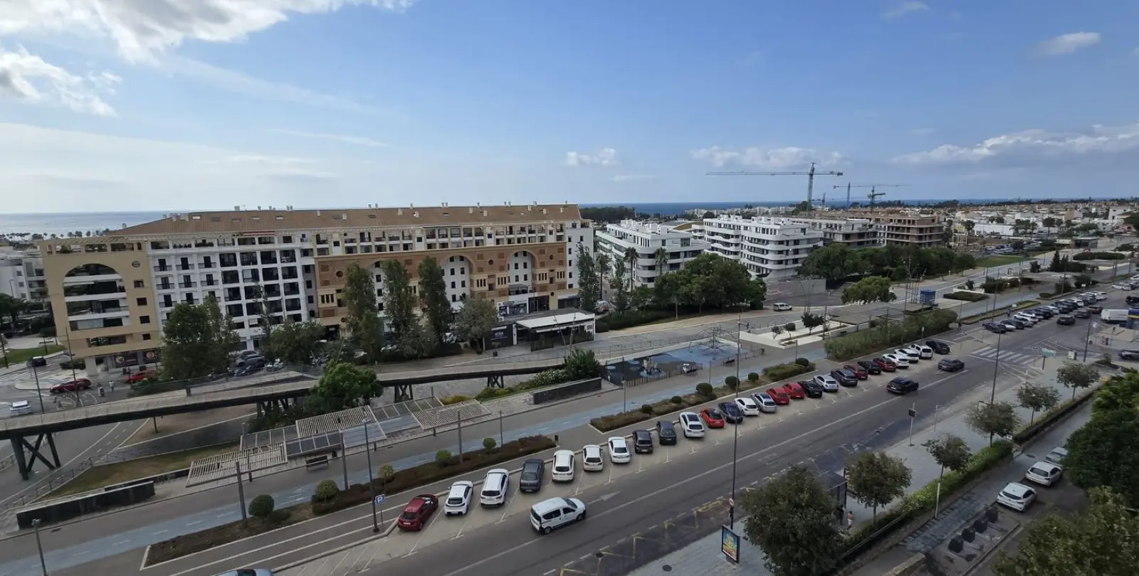 Продажа апартаментов на среднем этаже в San Pedro de Alcántara 23
