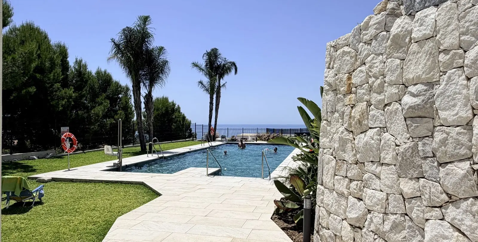 Venta de apartamento en planta media en Benalmadena 5