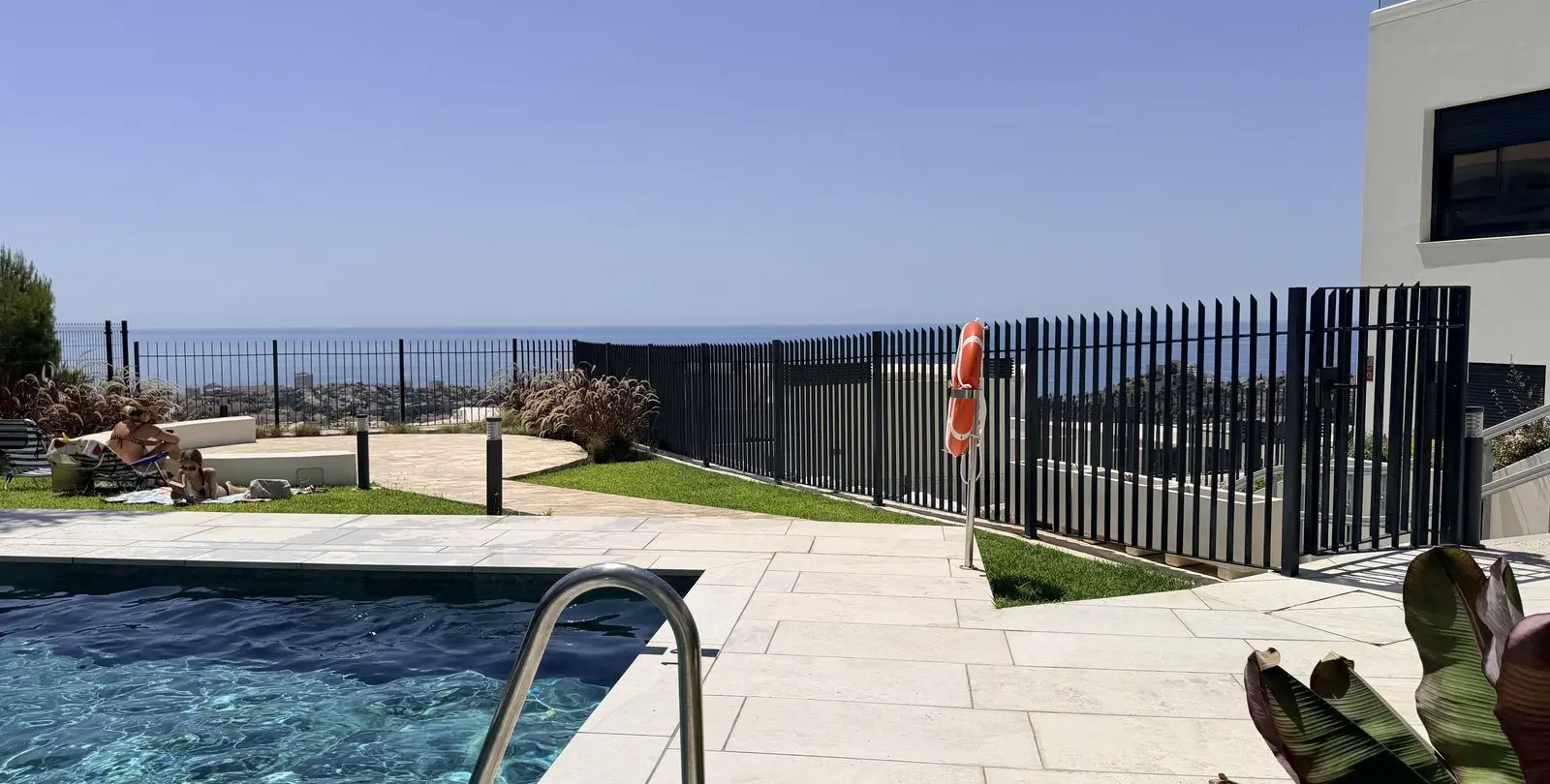 Venta de apartamento en planta media en Benalmadena 6